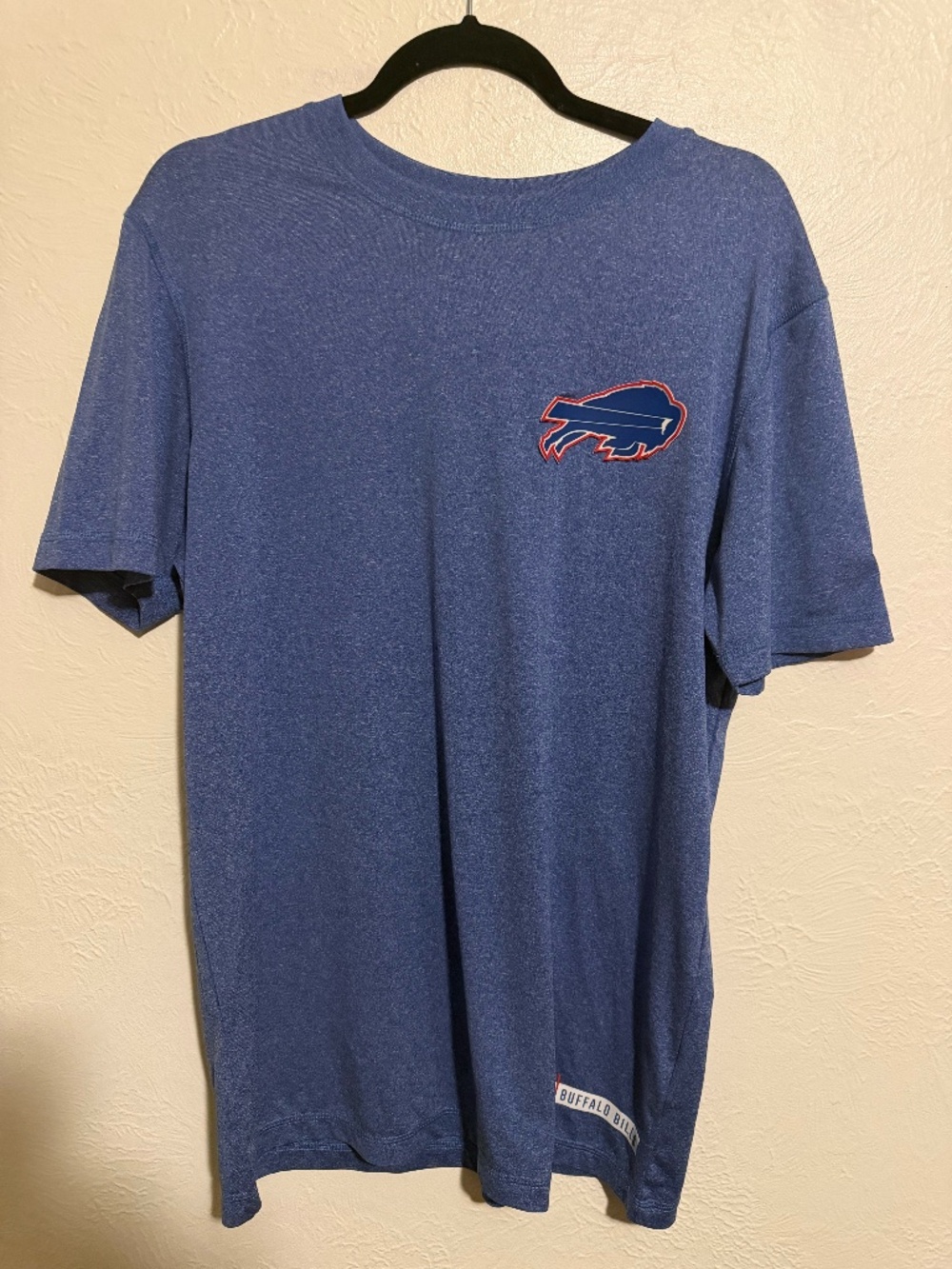 Mens Buffalo Bills New Era Training Camp T shirt.